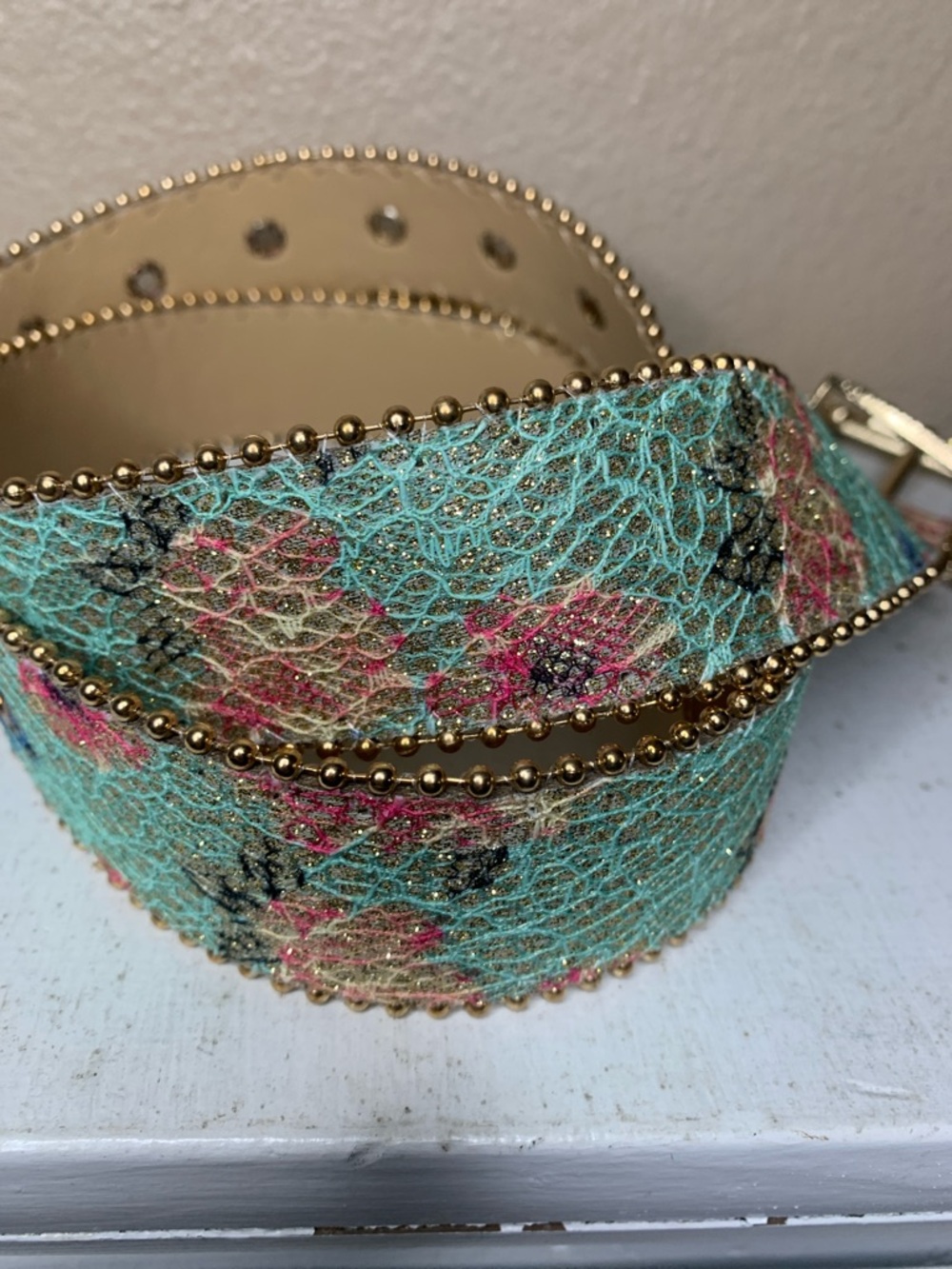 WESTERN Gold-Tone Floral Belt in Pastel Multicolor Metallic - Picture 2 of 4